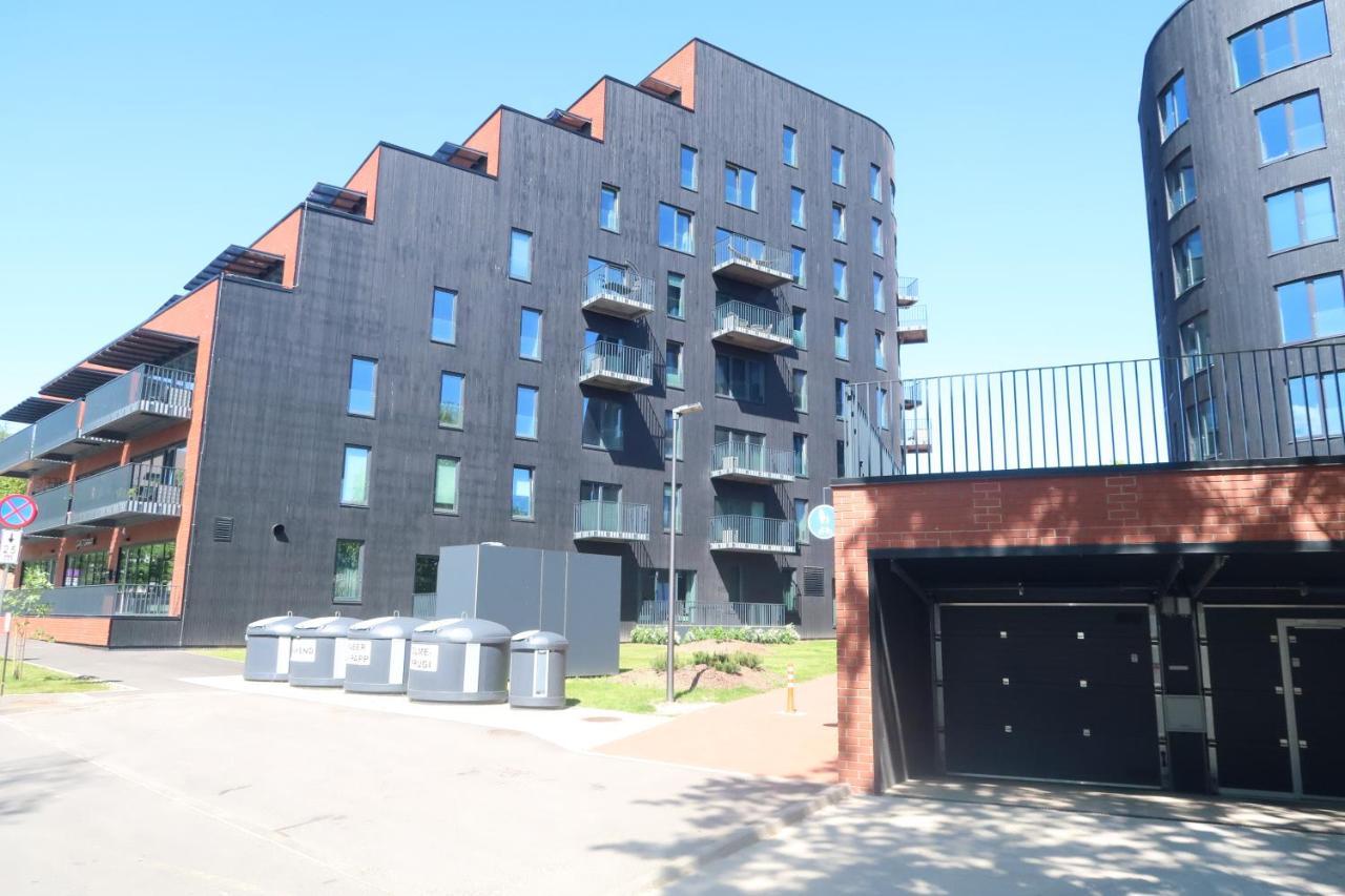 Artisa Riia Str 22A Luxury Apartment Tartu Luaran gambar